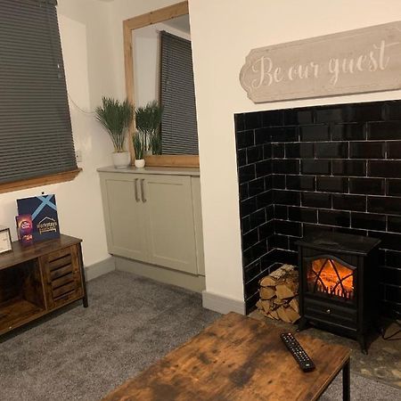 Cosy Cottage In Redcar - Workstays Uk Wilton  Luaran gambar